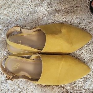 So, Brand Pointed Toe Mustard Color Slingback Flats